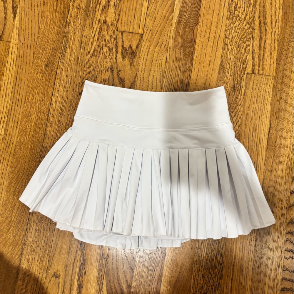 Pleated White Mini Skirt